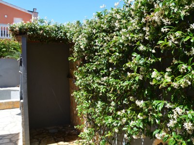 Holiday house Lina - Outdoor photo 9