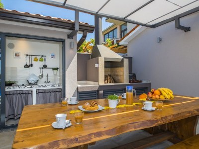 Villa - No title - - Outdoor photo 13