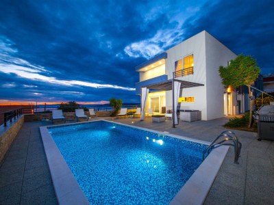 Villa Villa Red with pool & sea view in Makarska - Villa
