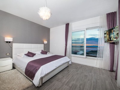 Villa Villa Red with pool & sea view - Features photo 12