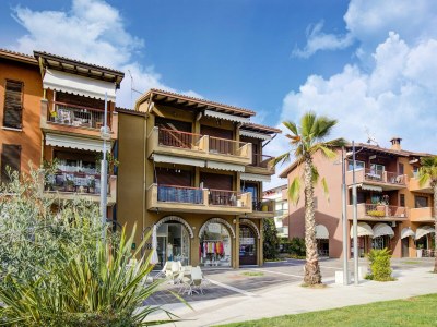 Apartment Apartment near Lake Garda with Pool - Outdoor photo 9