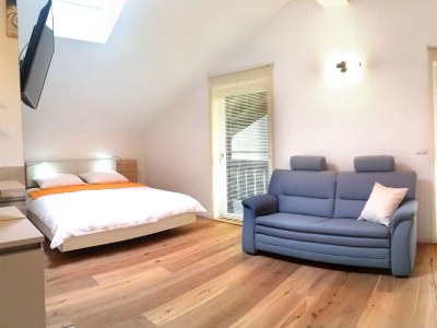 Holiday apartment East view of the Traubenhof Margreid. - Features photo 8