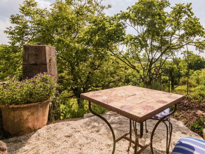 Holiday house Modern holiday home with swimming pool - Outdoor photo 40
