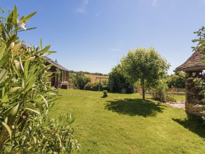 Holiday house Wunderschöne Wohnung mit Balkon in Val Thorens - Outdoor photo 11