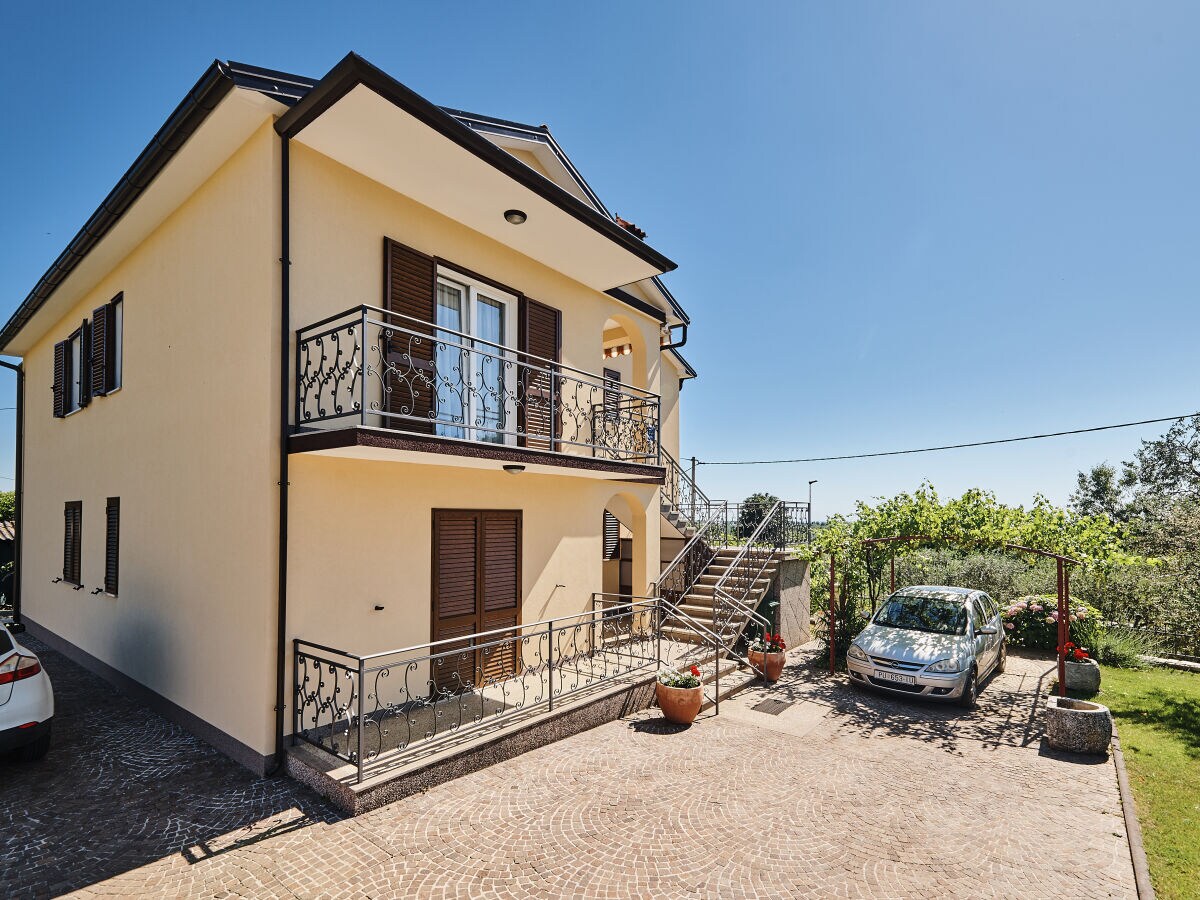 Apartment Apartment Ana - Outdoor photo 2