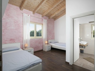 Villa Matea - Features photo 17