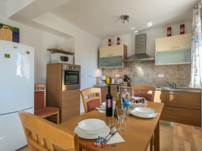 Holiday apartment - No title - - Features photo 12