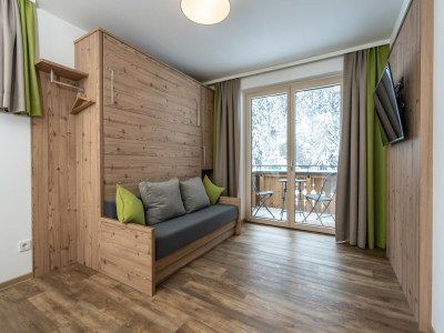 Chalet Chalet in Saalbach near Ski Lift - Features photo 22
