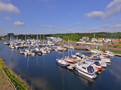 Apartment Waterfront Apartment with Terrace - Outdoor photo 8