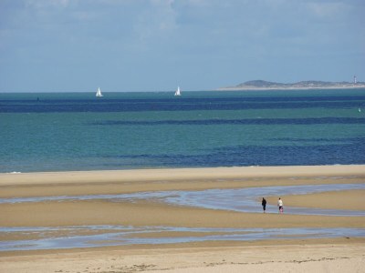 Apartment Waterfront Apartment with Terrace - Environment photo 25