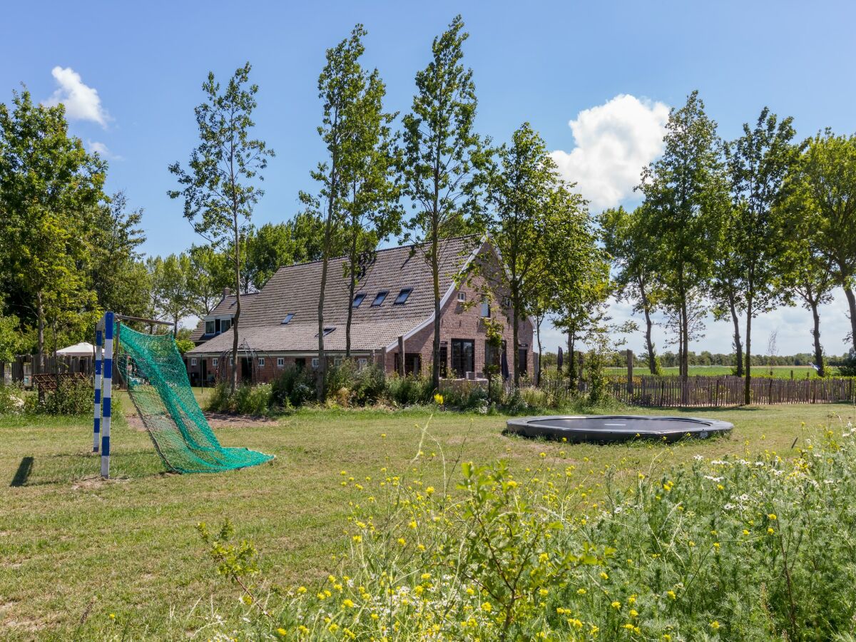 Cottage Family House near Vrouwenpolder Beach - Outdoor photo 3