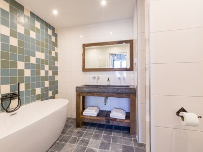 Cottage Family House near Vrouwenpolder Beach - Features photo 29