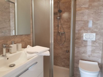 Holiday house with Seaview and pool - Features photo 20