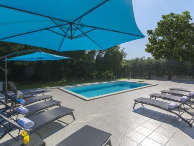 Villa Romi M - Outdoor photo 6