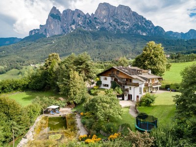 Holiday apartment Troger in Völs am Schlern - Holiday apartment