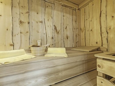 Chalet - No title - - Features photo 9