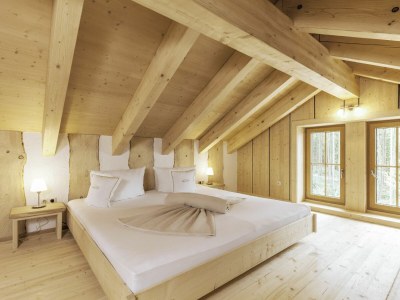 Chalet - No title - - Features photo 11