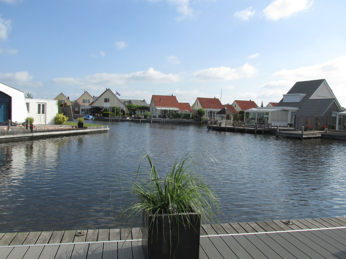 Holiday apartment Holiday home Dolce Vita surrounded by water - Outdoor photo 2