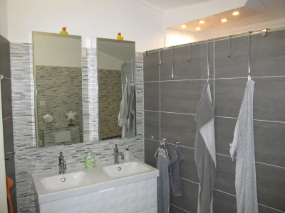 Holiday apartment Holiday home Dolce Vita surrounded by water - Features photo 11