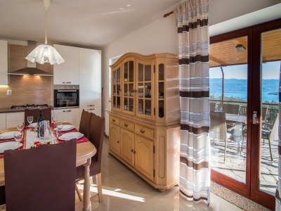 Holiday apartment Angelina mit Meerblick und Pool - Features photo 14