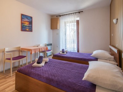 Holiday apartment Angelina mit Meerblick und Pool - Features photo 18