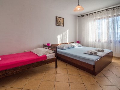 Holiday apartment Angelina mit Meerblick und Pool - Features photo 20