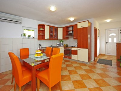 Holiday apartment Beach House Ivana Apt.1 - Features photo 14