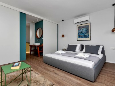 Villa Barbaric - Features photo 13