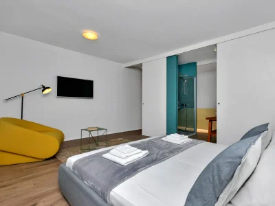 Villa Barbaric - Features photo 14