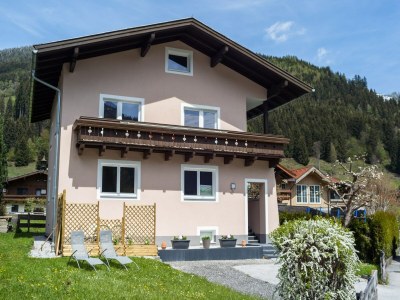 Apartment Cottage in Muhlbach near Kitzbuhel Ski Area - Outdoor photo 4