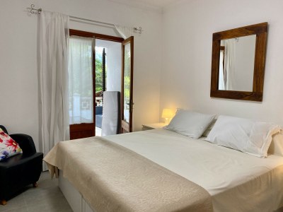 Cottage Can Carels - Features photo 16