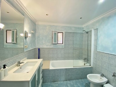 Cottage Can Carels - Features photo 23