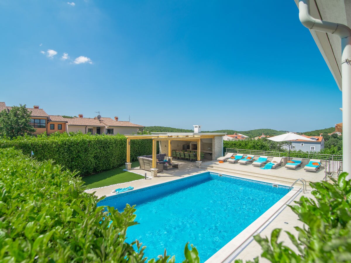 Villa - No title - - Outdoor photo 4