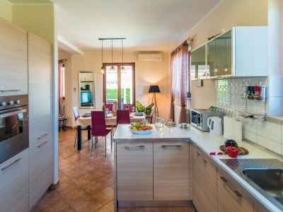 Villa - No title - - Features photo 10