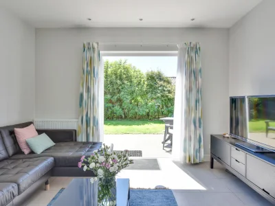 Holiday house completely modern and popular - Features photo 9