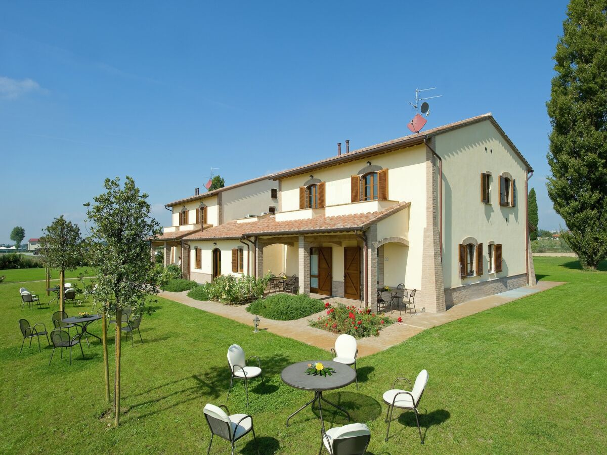 Villa Villa in Cannara with Pool near Assisi