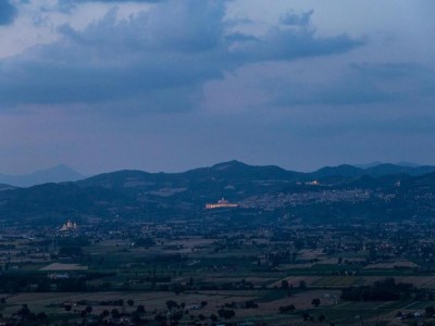 Villa Villa in Cannara with Pool near Assisi - Environment photo 32