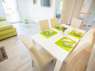 Holiday apartment Birikina nr.3 with pool - Features photo 9