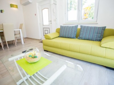 Holiday apartment Birikina nr.3 with pool - Features photo 10