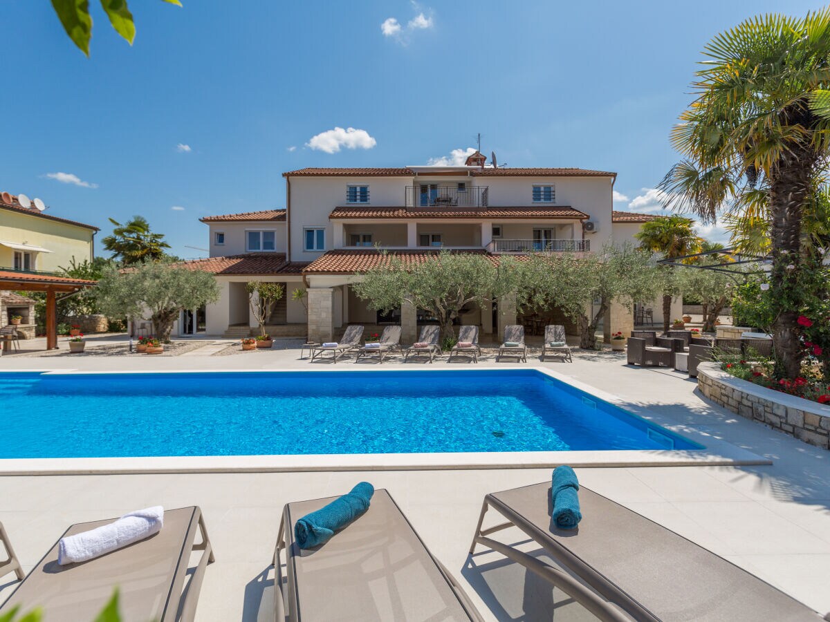 Holiday apartment Paradiso mit Pool 1 - Outdoor photo 4