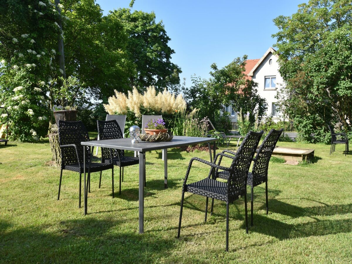 Apartment Romantische Ferienwohnung in Boldenshagen - Outdoor photo 5
