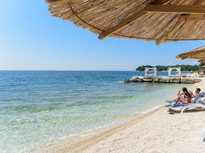 Holiday apartment KLARIC PREMIUM FUNTANA - Environment photo 15