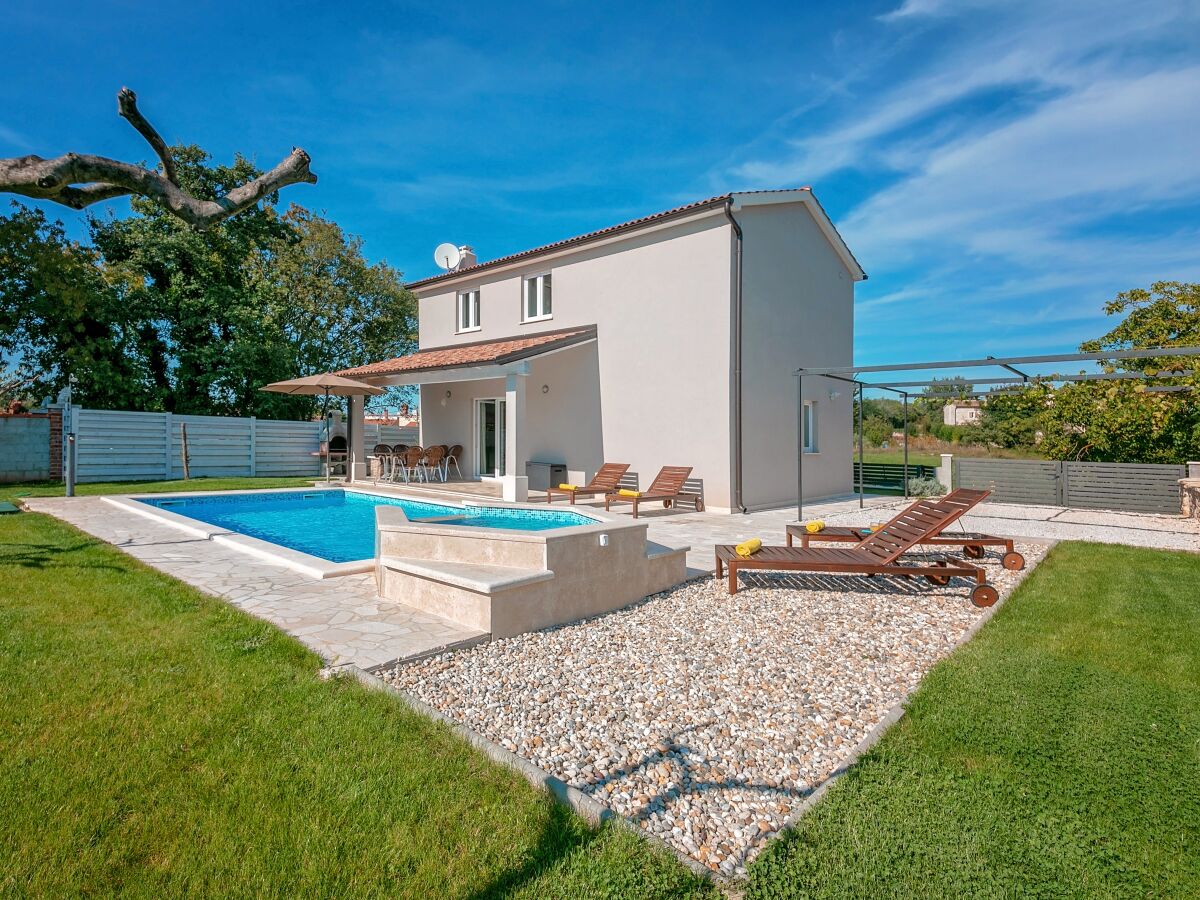 Holiday house Villa Nika