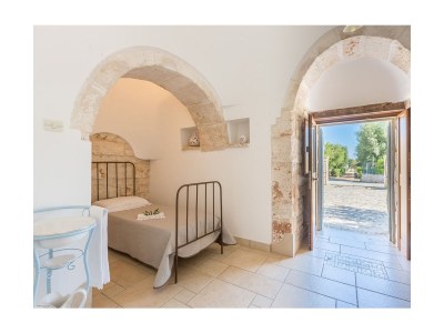 Holiday house Trullo Suenn with pool - Features photo 26