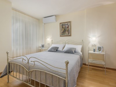 Villa - No title - - Document photo 23