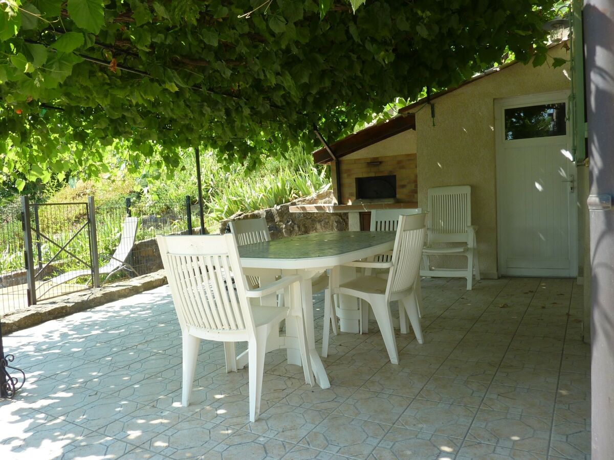 Holiday house Entspannender Rückzugsort in Saint-Pons - Outdoor photo 3