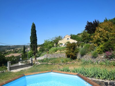 Holiday house Entspannender Rückzugsort in Saint-Pons - Outdoor photo 11