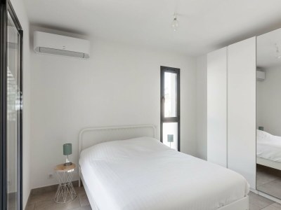 Holiday house Attractive Holiday Home in Malaucène with Terrace - Features photo 26