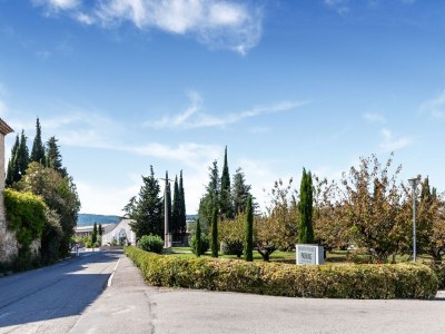 Holiday house Attractive Holiday Home in Malaucène with Terrace - Environment photo 37