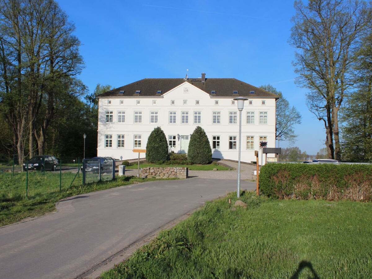 Holiday apartment Herrenhaus Blengow - Outdoor photo 5